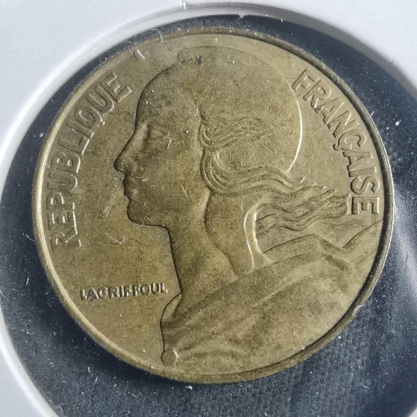 沼泽如烟--第904场 法国1988年20分