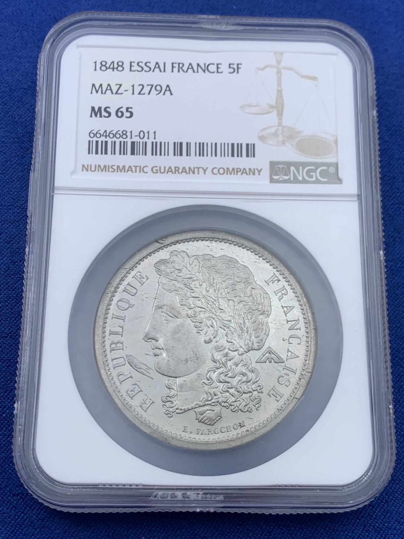 《竞宝斋》第438场 周日，周一，周二 3场连拍 （全场包邮） NGC MS65 冠军分 法兰西1848年谷物女神5法郎ESSAI样币，燕子厂标。刻画非常精美的大波浪女神，发丝头冠细节爆炸，顶级冠军分品质。同版别P盒63分今年7月麦稀奇3800元不含佣成交，分数状态均远不如此枚