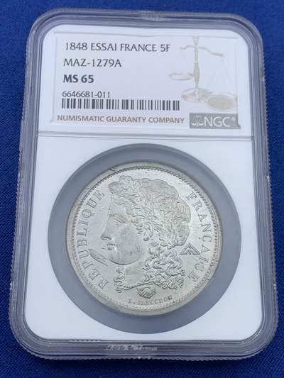 《竞宝斋》第438场 周日，周一，周二 3场连拍 （全场包邮） NGC MS65 冠军分 法兰西1848年谷物女神5法郎ESSAI样币，燕子厂标。刻画非常精美的大波浪女神，发丝头冠细节爆炸，顶级冠军分品质。同版别P盒63分今年7月麦稀奇3800元不含佣成交，分数状态均远不如此枚