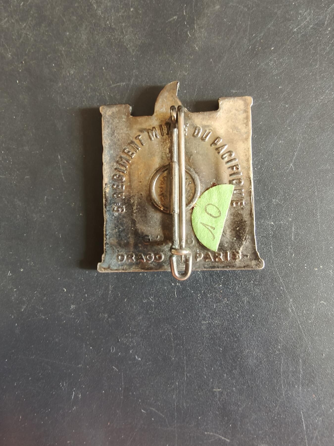 老王徽章第163期 13-15日三场连拍 16日统一发货  13、14日结束后可寄存 法国证章