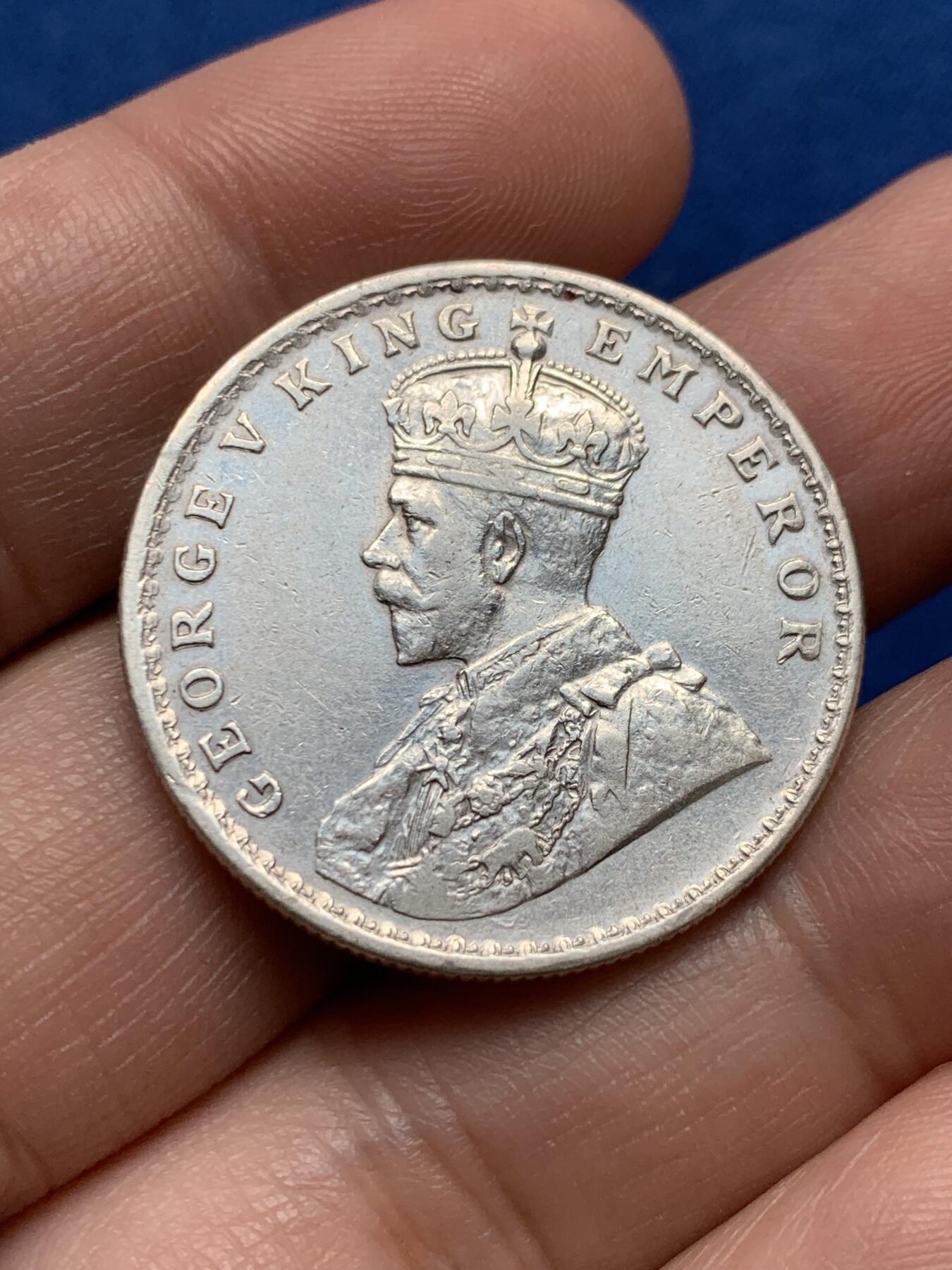 《竞宝斋》第438场 周日，周一，周二 3场连拍 （全场包邮） 英属印度 1919年 乔治五世 1卢比银币