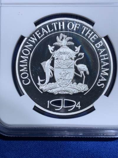 《竞宝斋》第438场 周日，周一，周二 3场连拍 （全场包邮） NGC PF68UC 巴哈马1994年一杆进洞5元精制纪念银币（克劳斯获奖币之1996年世界硬币大赛最佳创意币，1盎司克重，925银，38.61MM币径，发行量5万枚）