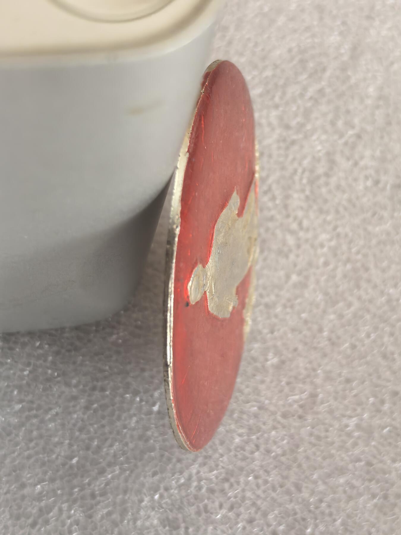 红色像章专场.包老包真.文革时期.实图拍摄.特价惠友 毛主席像章直径约50MM保真包老.编号280022