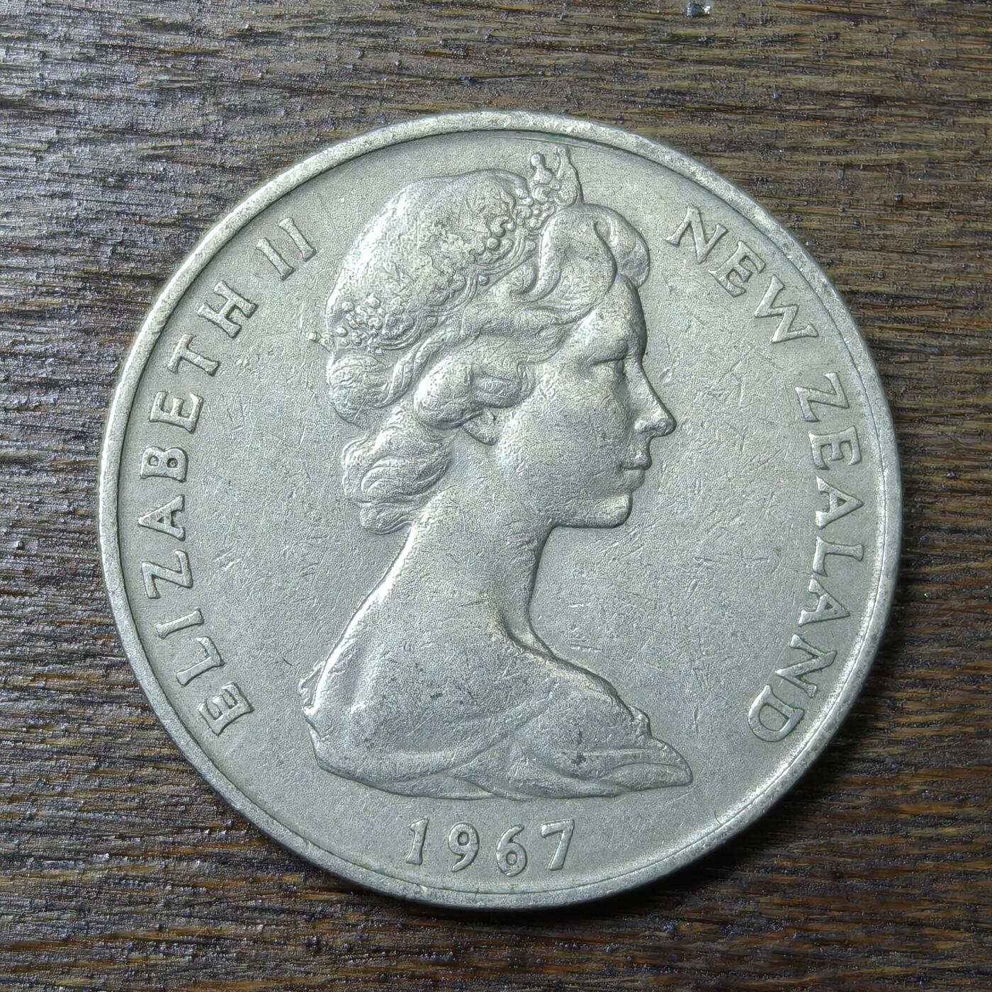 【铜匠收藏】★第132场★散币场，无佣金，30包邮。不满30元，支付5元运费。《接受代拍 代送NGC评级》 新西兰 1967年 20分 几维鸟