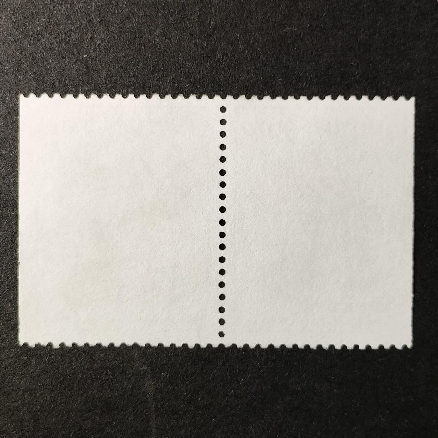 ↓君缘收藏655期☞钱币邮品↓无佣金、可寄存、满30元包邮  挪威邮票，1989年菌类蘑菇邮票2全，有2套随机发一套