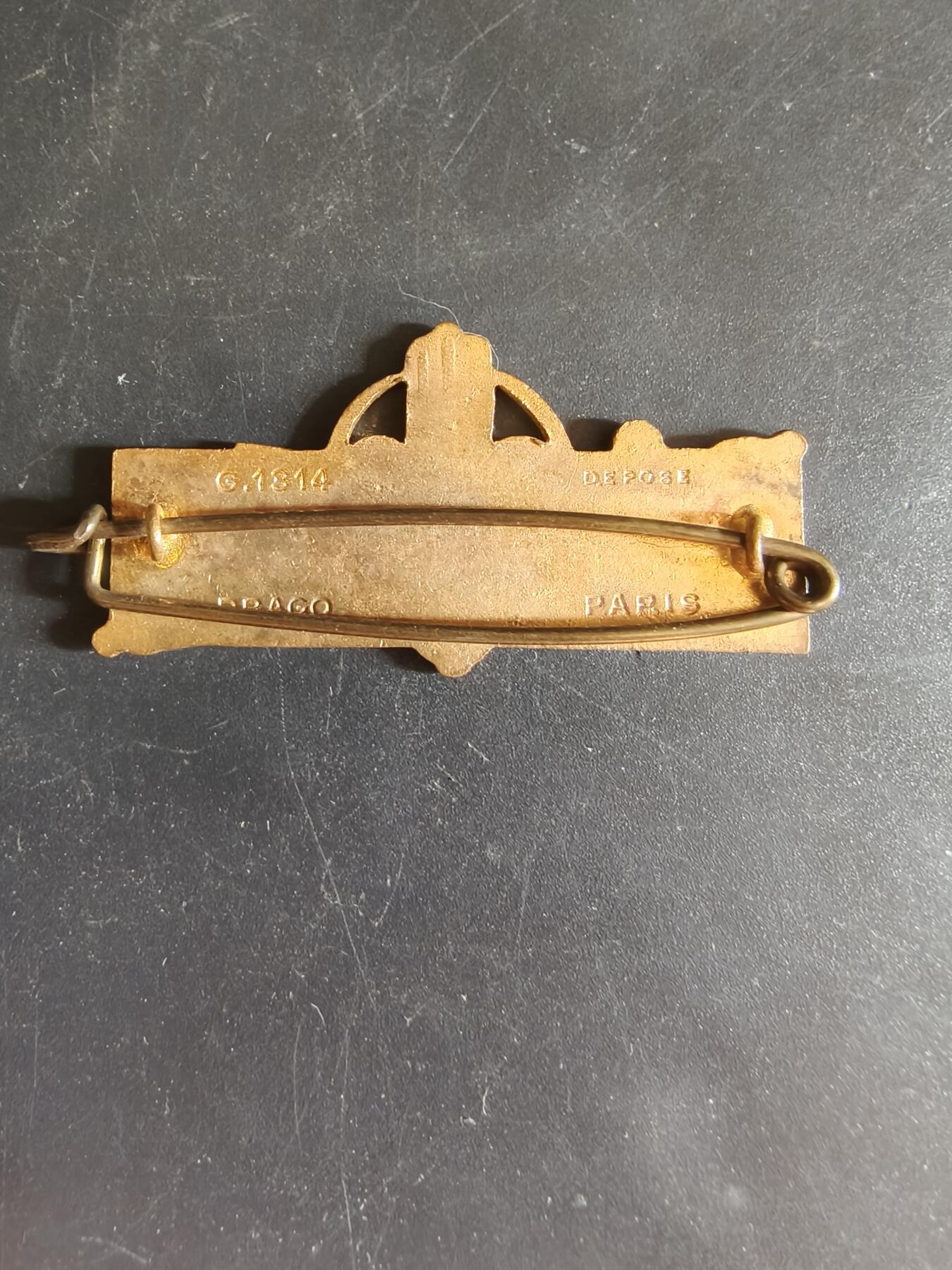 老王徽章第163期 13-15日三场连拍 16日统一发货  13、14日结束后可寄存 法国证章