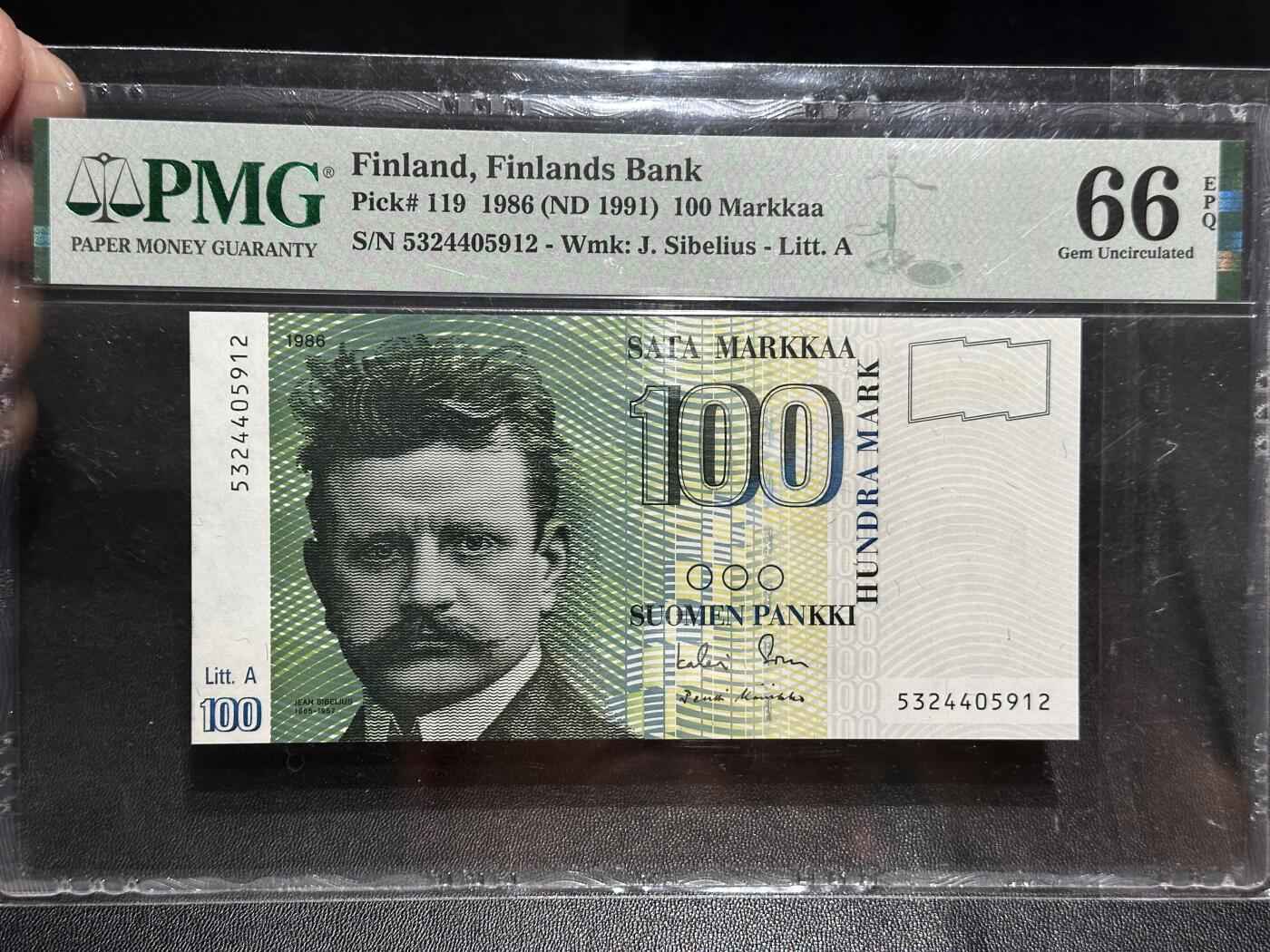 《外钞收藏家》第五百八十五期（精品场）（本平台长期征集拍品、欢迎藏友们联系合作）