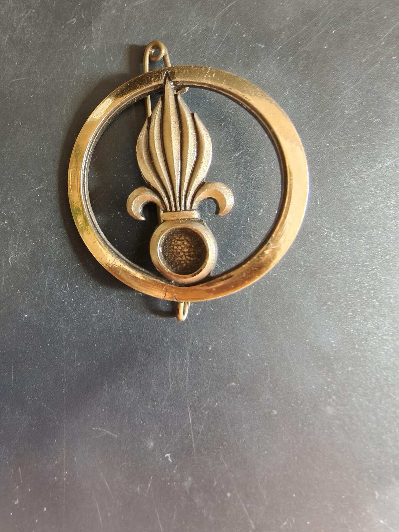 老王徽章第163期 13-15日三场连拍 16日统一发货  13、14日结束后可寄存 法国证章