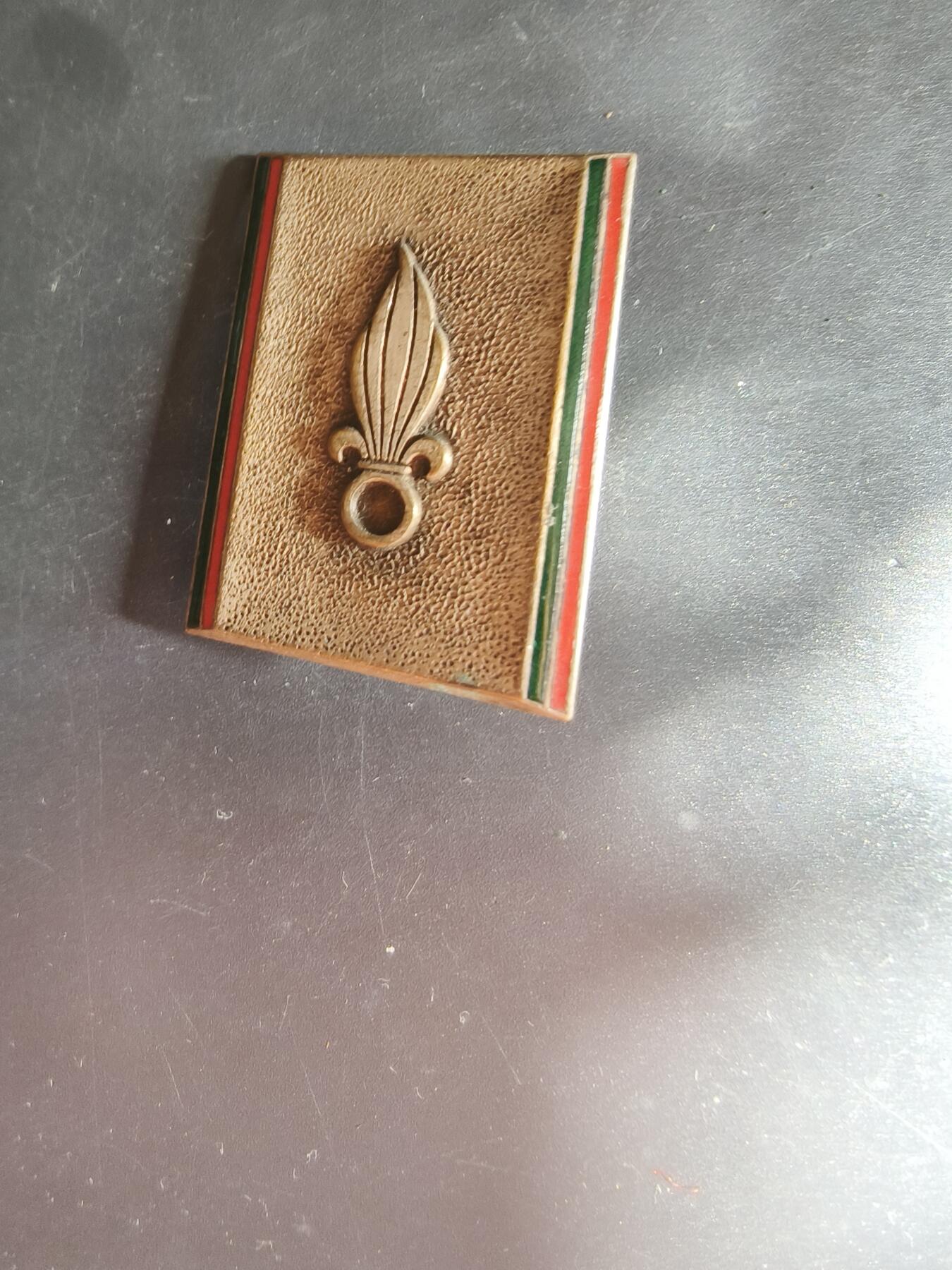 老王徽章第163期 13-15日三场连拍 16日统一发货  13、14日结束后可寄存 法国证章