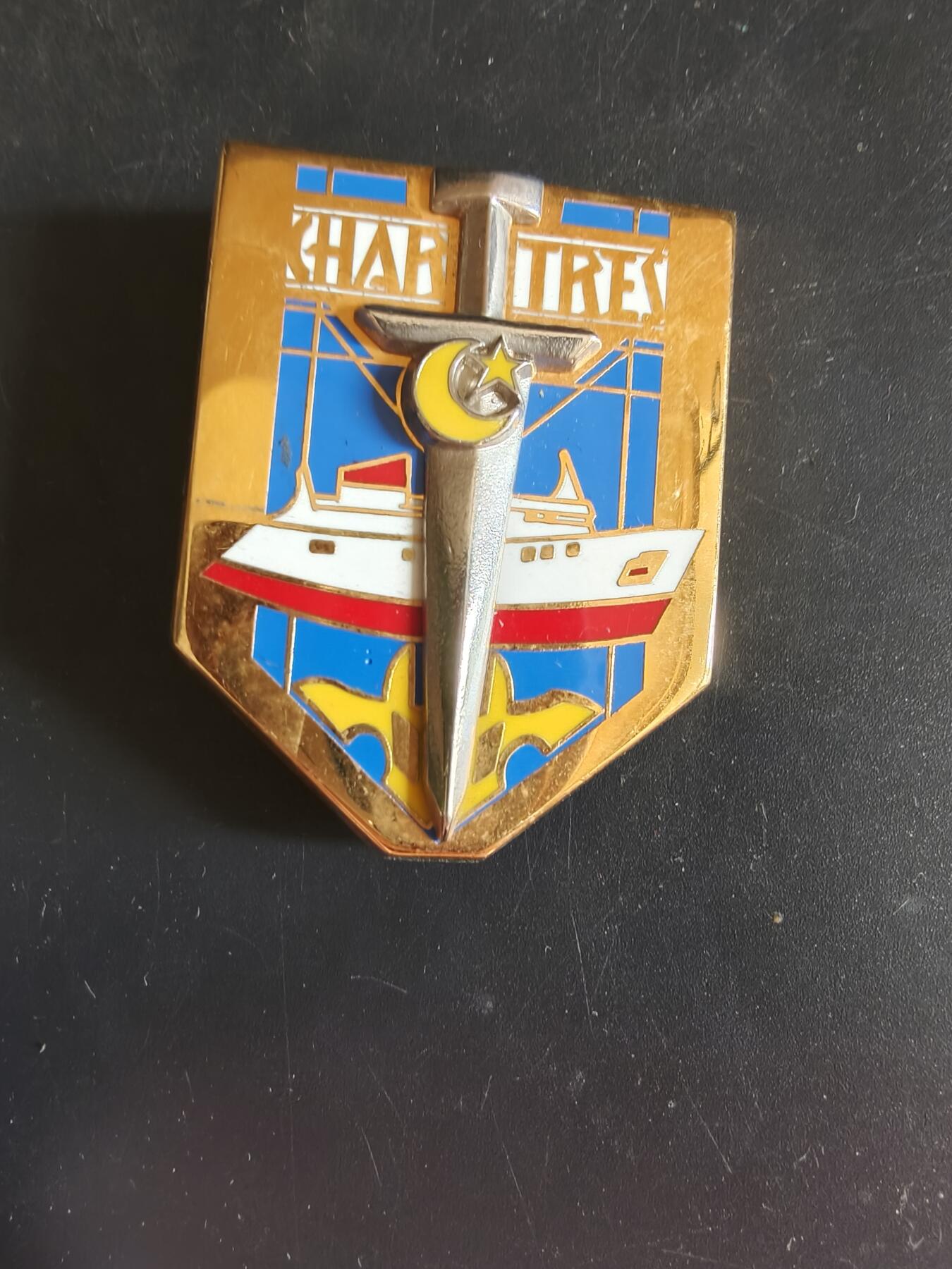 老王徽章第163期 13-15日三场连拍 16日统一发货  13、14日结束后可寄存 法国证章