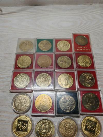 90年代 各类生肖纪念铜章 20枚 绝大多数原盒原铜光 90年代 各类生肖纪念铜章 20枚 绝大多数原盒原铜光