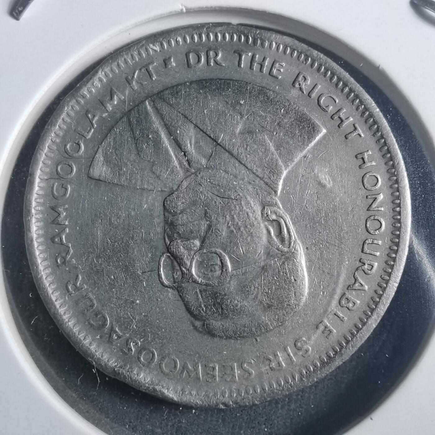 沼泽如烟--第904场 毛里求斯1994年1卢比