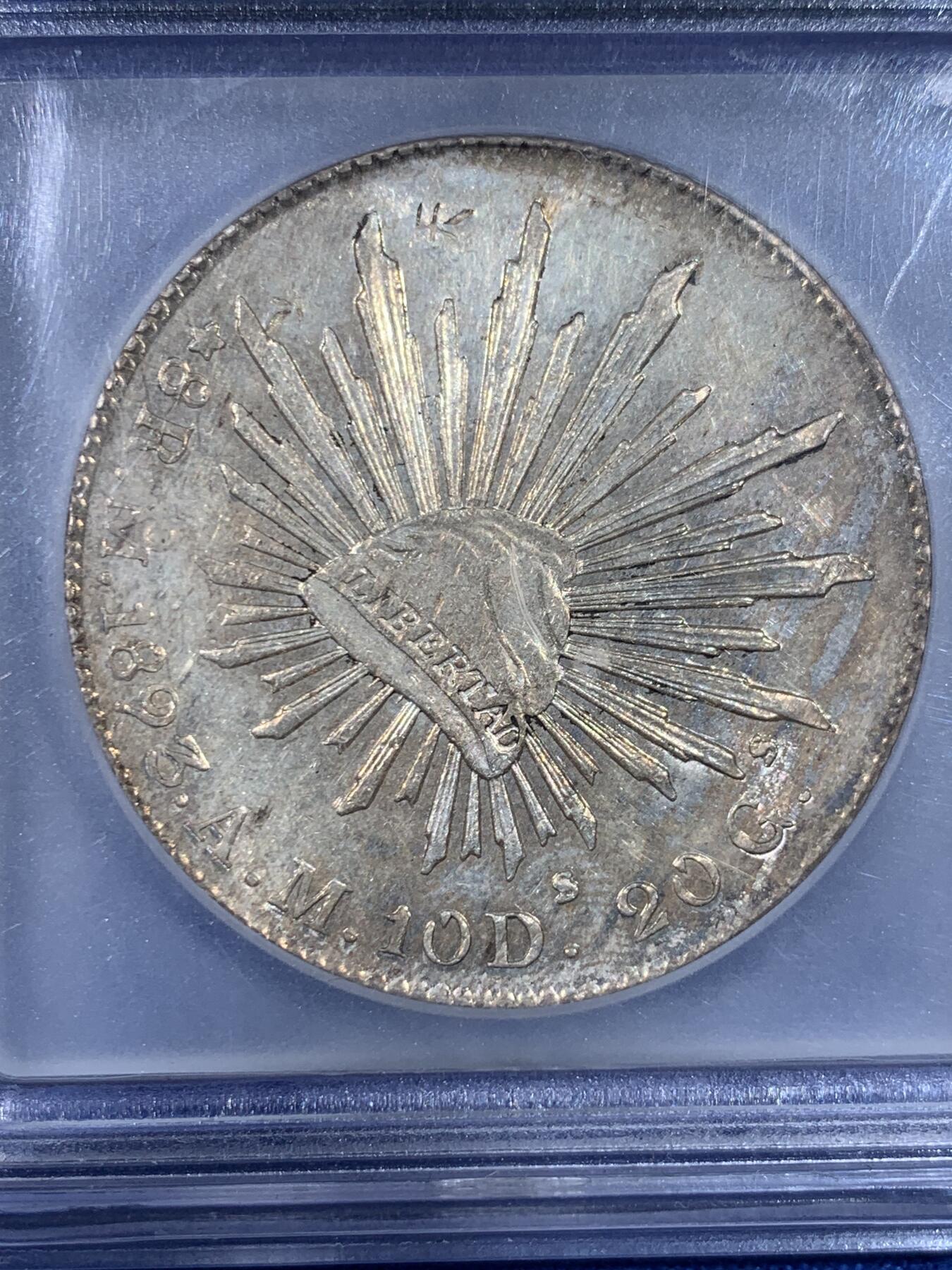 《竞宝斋》第438场 周日，周一，周二 3场连拍 （全场包邮） ICG MS63PL 墨西哥1893年MO AM鹰洋 ICG腰线老盒严评，双面镜面PL效果明显，金色彩浆，自由帽面“天”字硬戳 鹰面有铸缺，细节见图。