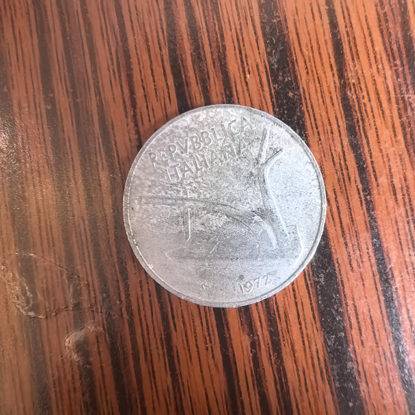 泡泡币外币第三十场可代拍15038385335微信 意大利硬币。