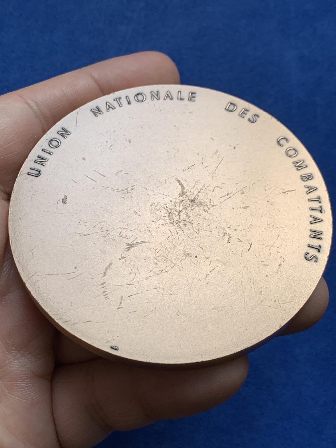 《竞宝斋》第438场 周日，周一，周二 3场连拍 （全场包邮） 法国老兵联盟克里梦梭总理大铜章 直径71.4mm 重量187.7g