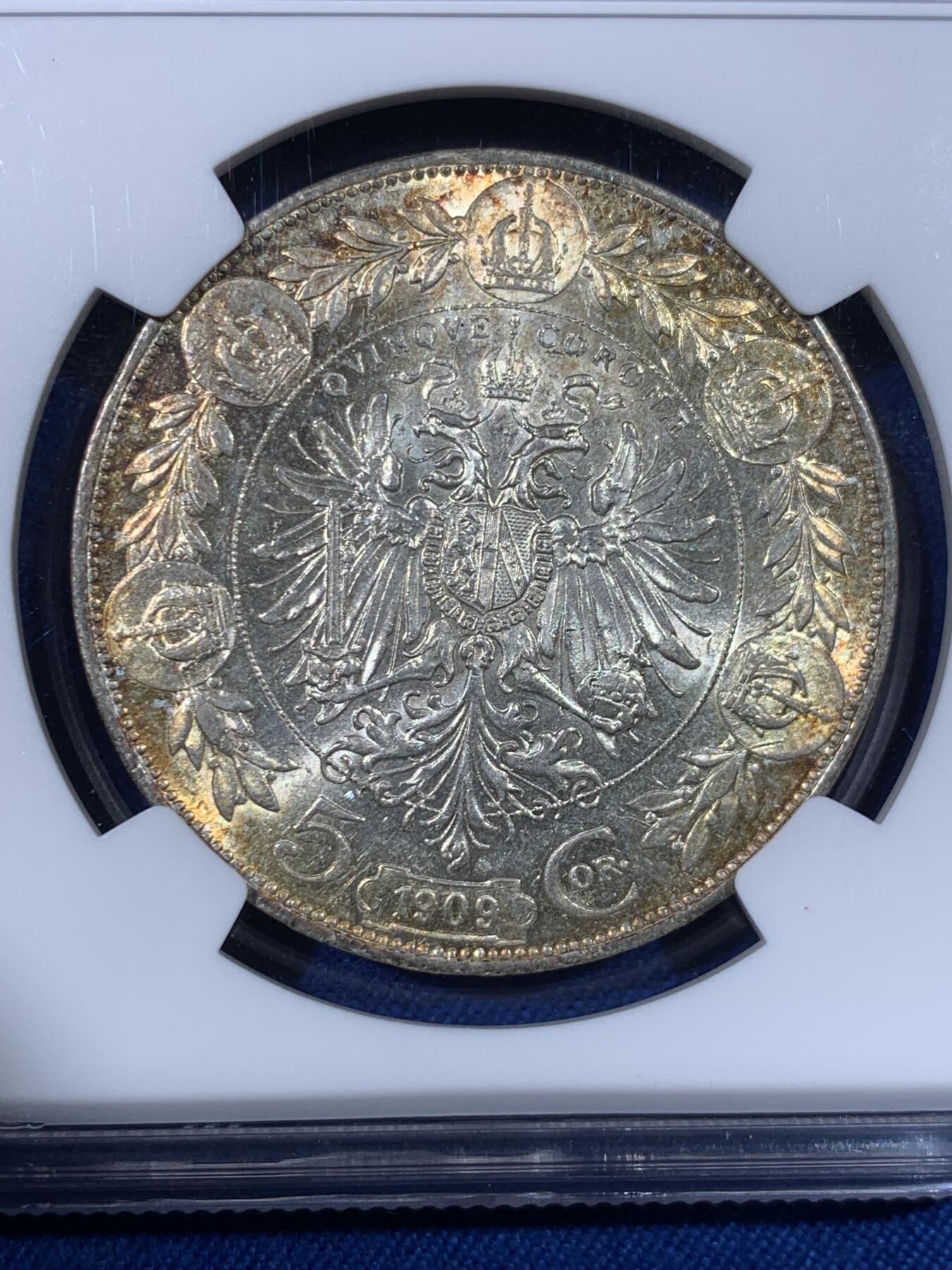 《竞宝斋》第438场 周日，周一，周二 3场连拍 （全场包邮） NGC AU55 奥地利1909年弗兰茨约瑟夫一世免冠像5克朗银币 大头版淡金色环彩包浆