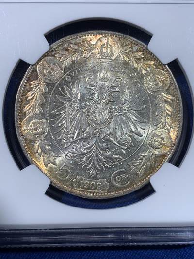 《竞宝斋》第438场 周日，周一，周二 3场连拍 （全场包邮） NGC AU55 奥地利1909年弗兰茨约瑟夫一世免冠像5克朗银币 大头版淡金色环彩包浆