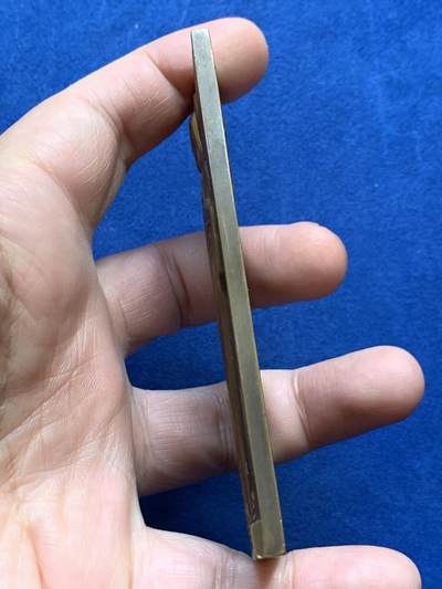 《竞宝斋》第438场 周日，周一，周二 3场连拍 （全场包邮） 1930年法国名家艾利·让·维齐安作《耶稣基督光辉圣心》勋章  耶稣像镀金 151.3克 40.6*95mm 丰饶角铜标