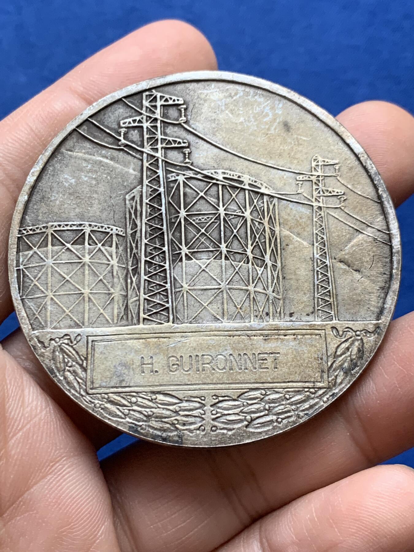 《竞宝斋》第438场 周日，周一，周二 3场连拍 （全场包邮） 法国电气行业镀银大铜章 直径55mm 重量72.6g