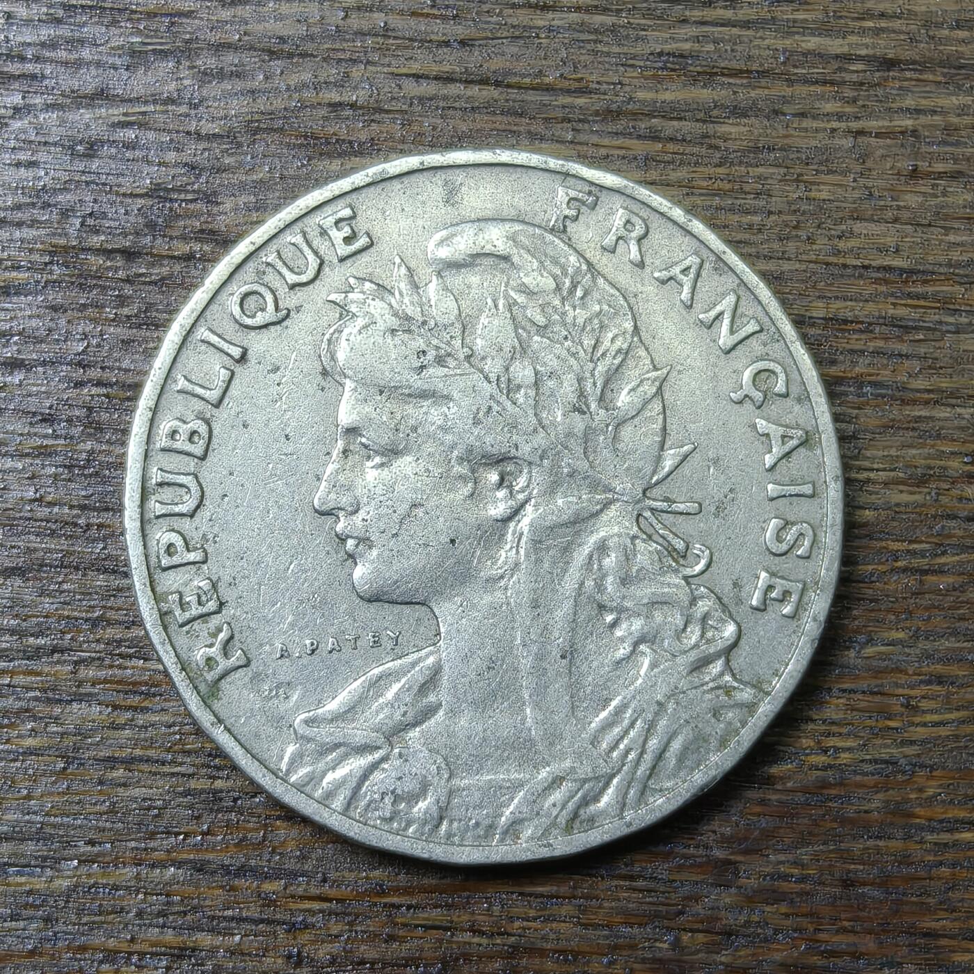 【铜匠收藏】★第132场★散币场，无佣金，30包邮。不满30元，支付5元运费。《接受代拍 代送NGC评级》 法国 1905年 25分 镍币 