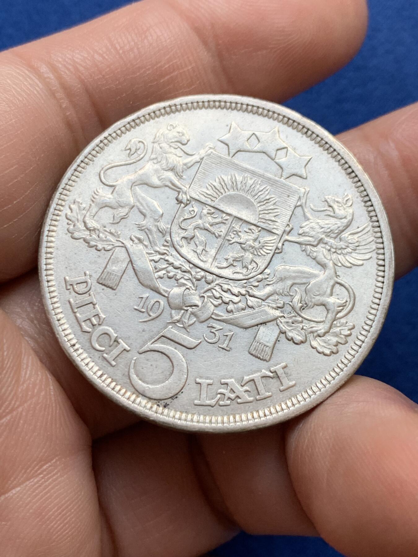 《竞宝斋》第438场 周日，周一，周二 3场连拍 （全场包邮） 拉脱维亚1931年谷物女神 5拉特大银币 25克 经典品种