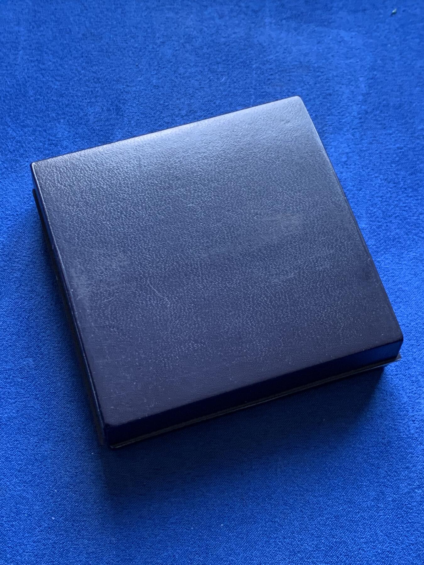 《竞宝斋》第438场 周日，周一，周二 3场连拍 （全场包邮） 法国1959年洛林斯凯尔特纪念超大铜章，正面狮子与鹰元素融合，带丰饶角边铭，尺寸巨大厚重压手，直径81mm，重量232.6g，状态极品带盒。