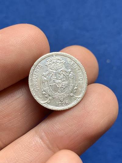 《竞宝斋》第438场 周日，周一，周二 3场连拍 （全场包邮） 西班牙 1926年 阿方索十三世 50分银币 最后一版头像