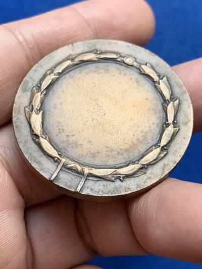 《竞宝斋》第438场 周日，周一，周二 3场连拍 （全场包邮） 1945-1985意大利全国解放日纪念章 抵抗运动40周年纪念 34.9克 40.2mm