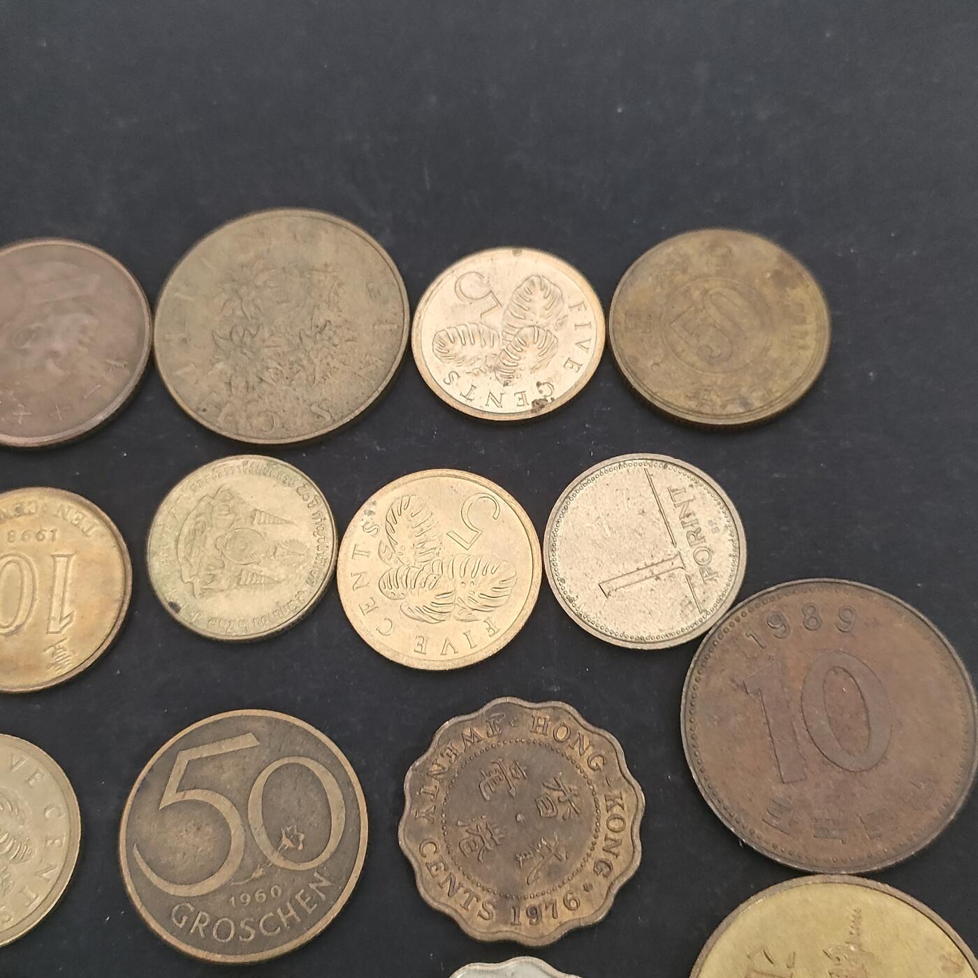 猩哥外币小铺➨【第202场】 钱币20个