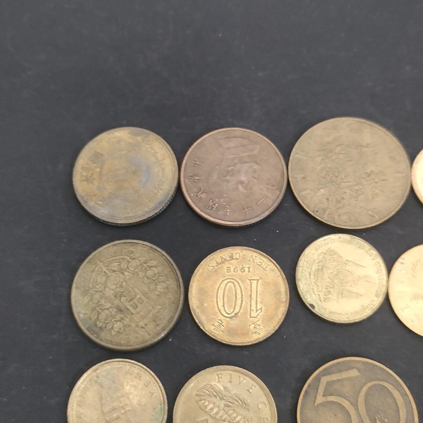 猩哥外币小铺➨【第202场】 钱币20个