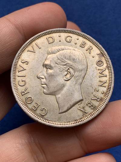 《竞宝斋》第438场 周日，周一，周二 3场连拍 （全场包邮） - 英国1937年乔治六世1克朗银币，品相不错