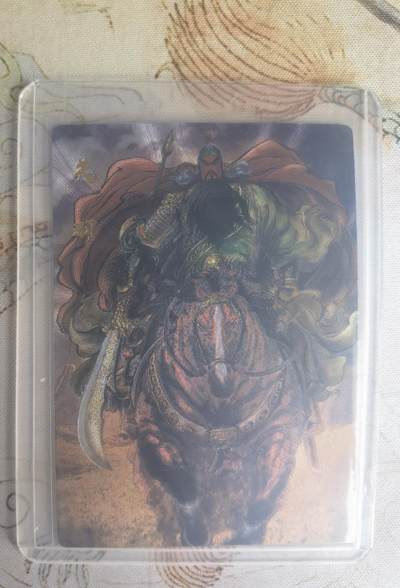 奇趣收藏卡牌拍卖第25场 - 权迎东签绘水浒传第二弹 三国五虎 粗闪 特卡-关羽，全新卡夹卡膜保护