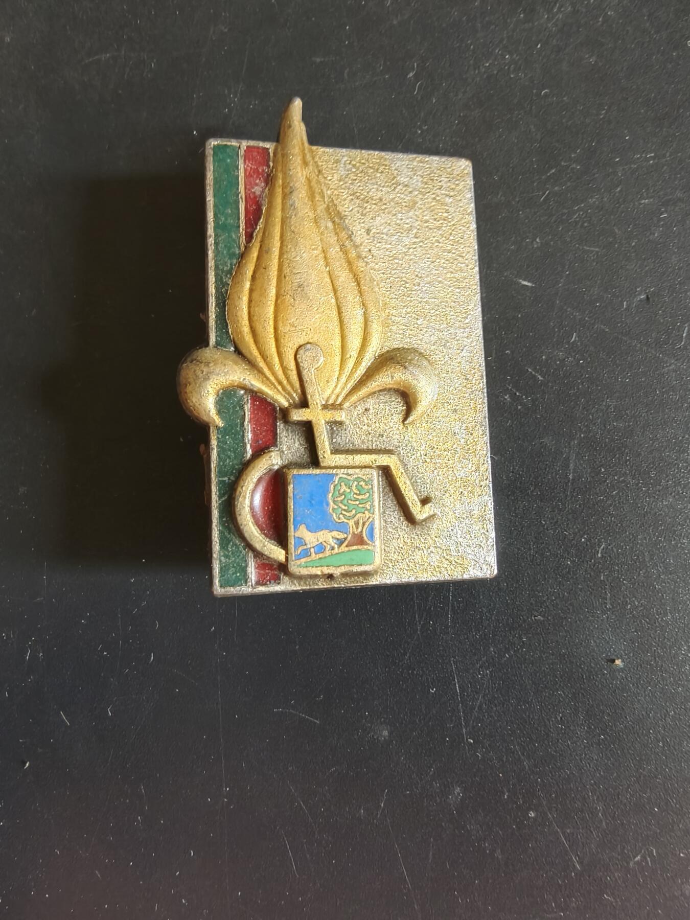 老王徽章第163期 13-15日三场连拍 16日统一发货  13、14日结束后可寄存 法国证章