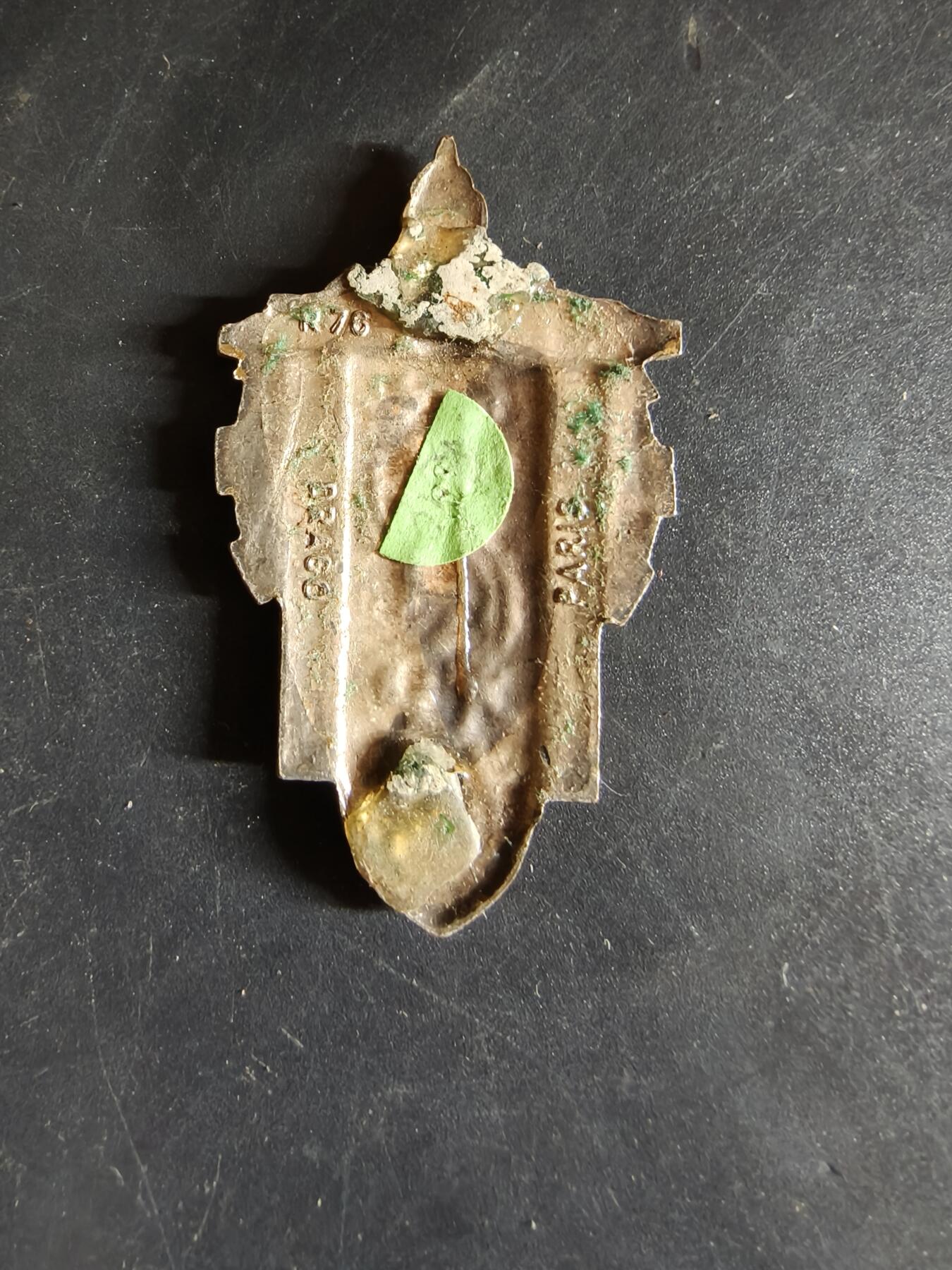 老王徽章第163期 13-15日三场连拍 16日统一发货  13、14日结束后可寄存 法国证章