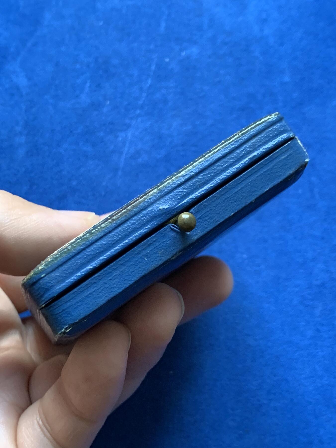 《竞宝斋》第438场 周日，周一，周二 3场连拍 （全场包邮） 1905年法国埃佩尔奈国际音乐纪念银章 45克 45mm 丰饶角银标 带盒