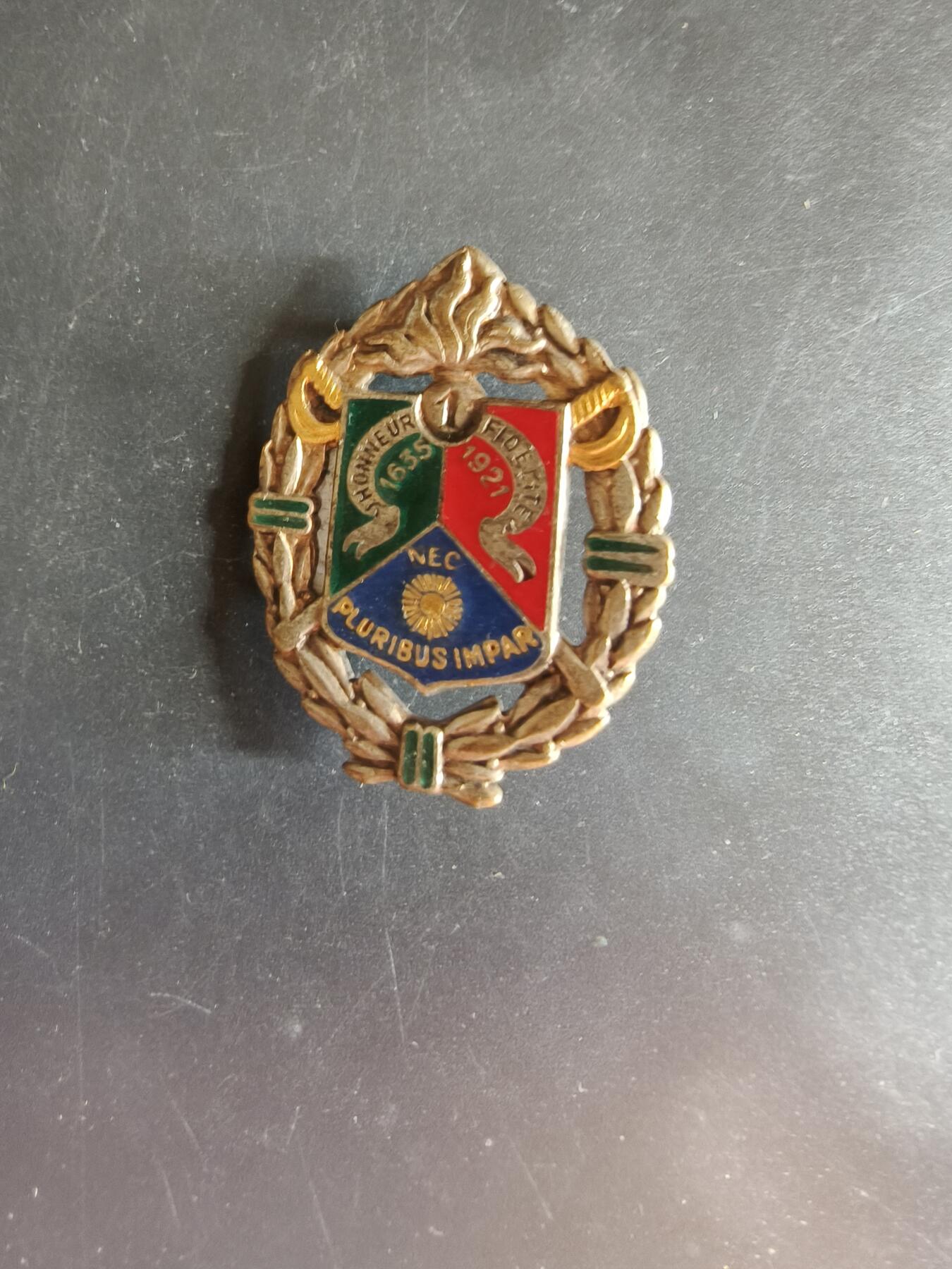 老王徽章第163期 13-15日三场连拍 16日统一发货  13、14日结束后可寄存 法国证章