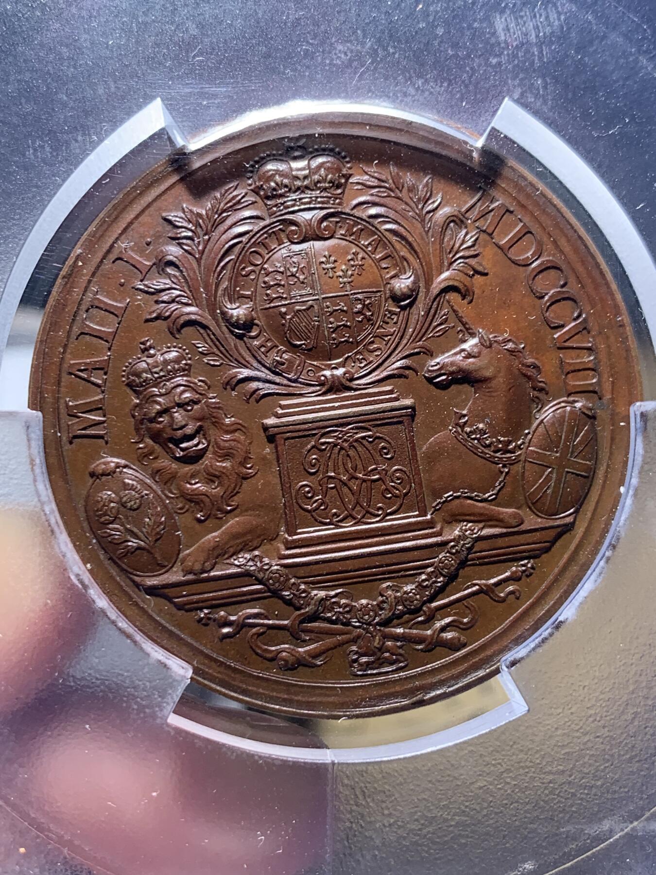 《竞宝斋》第438场 周日，周一，周二 3场连拍 （全场包邮） PCGS SP63 1707年苏格兰与英格兰联合铜章，John Croker雕刻，PCGS大盒封装。