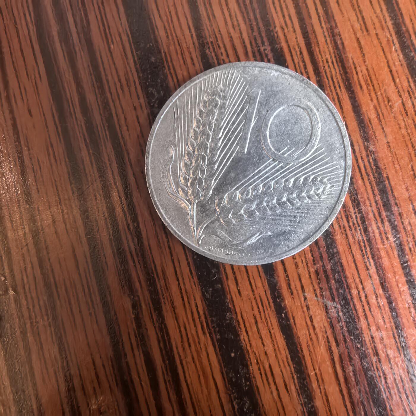 泡泡币外币第三十场可代拍15038385335微信 意大利硬币。