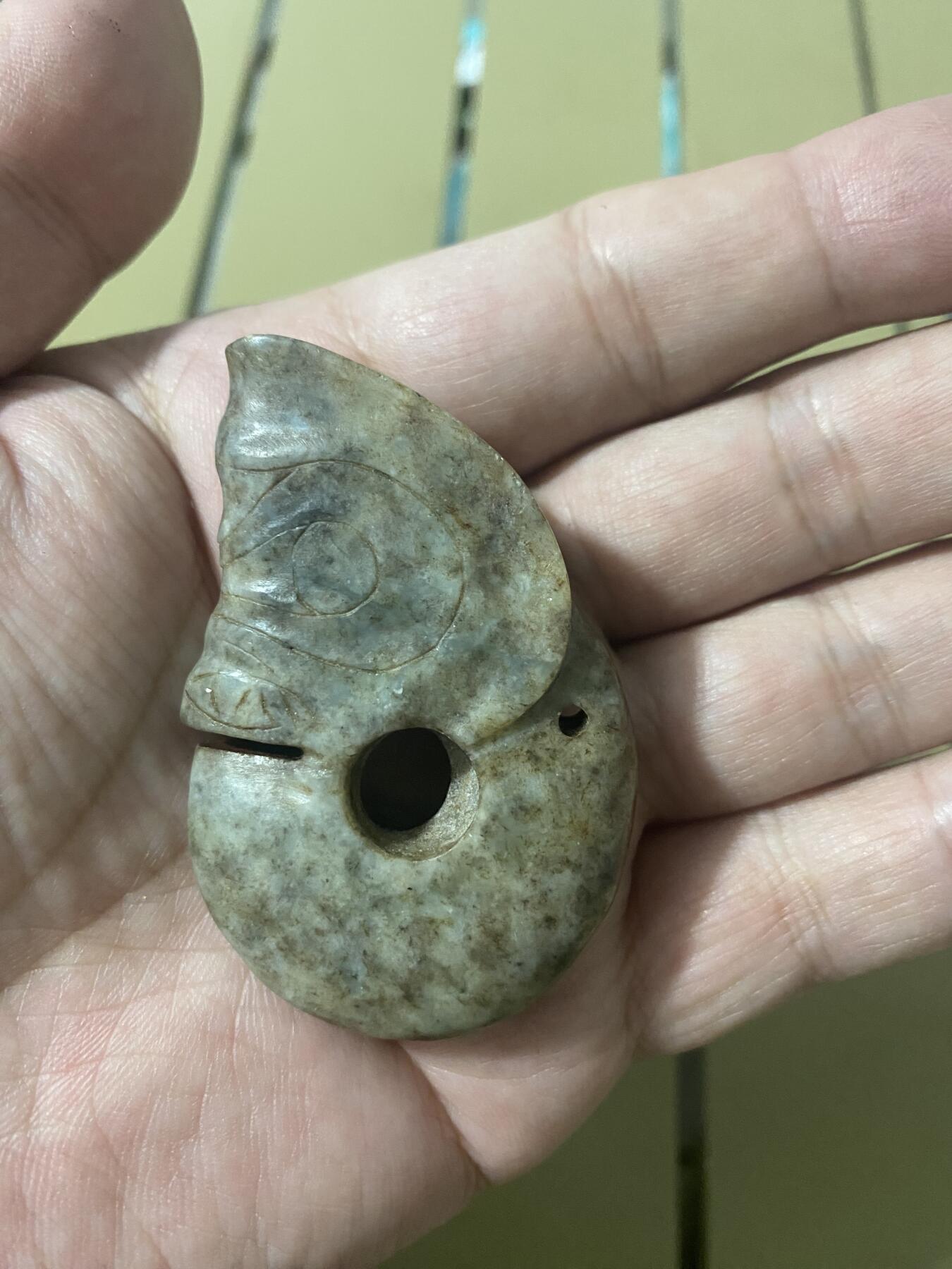 江南站杂件场 手把件，材质不知道