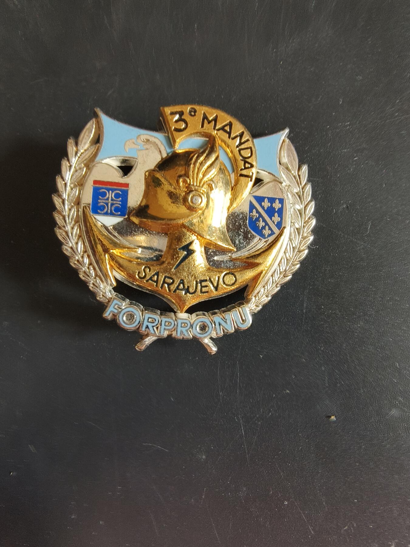 老王徽章第163期 13-15日三场连拍 16日统一发货  13、14日结束后可寄存 法国证章