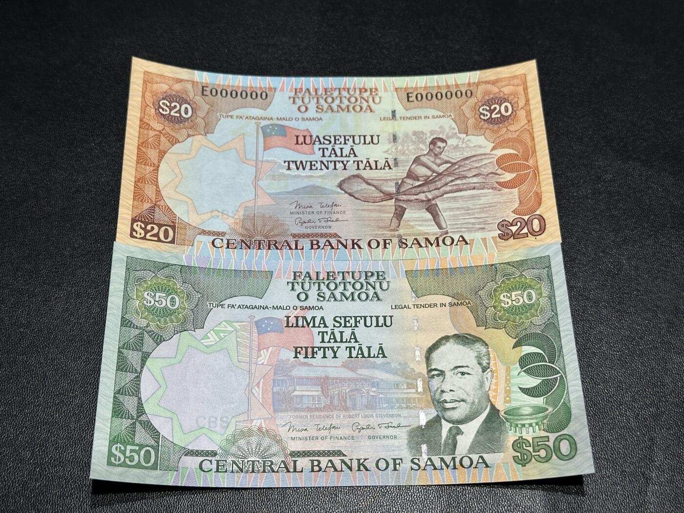 《外钞收藏家》第五百八十五期（精品场）（本平台长期征集拍品、欢迎藏友们联系合作）