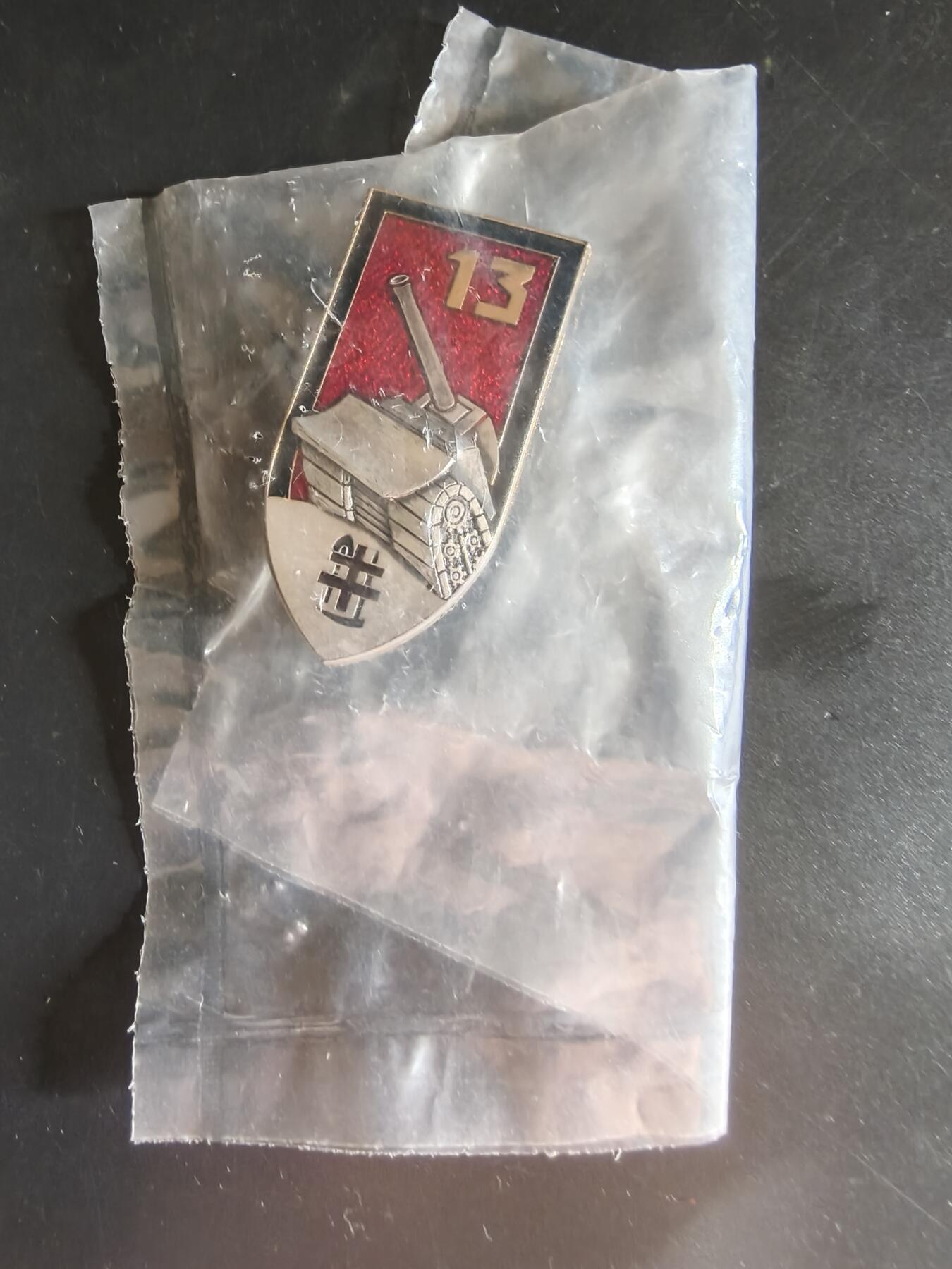 老王徽章第163期 13-15日三场连拍 16日统一发货  13、14日结束后可寄存 法国证章