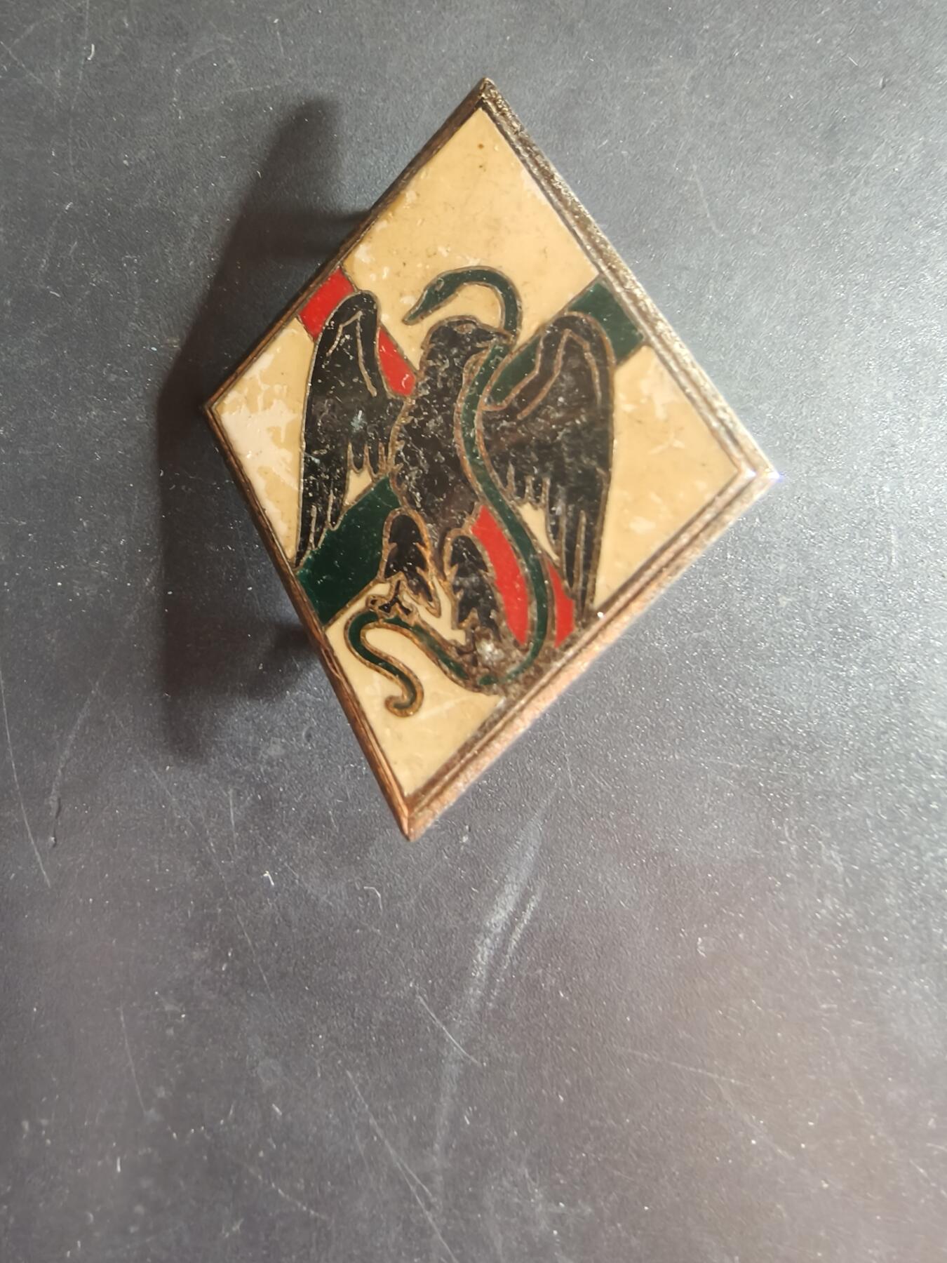 老王徽章第163期 13-15日三场连拍 16日统一发货  13、14日结束后可寄存 法国证章