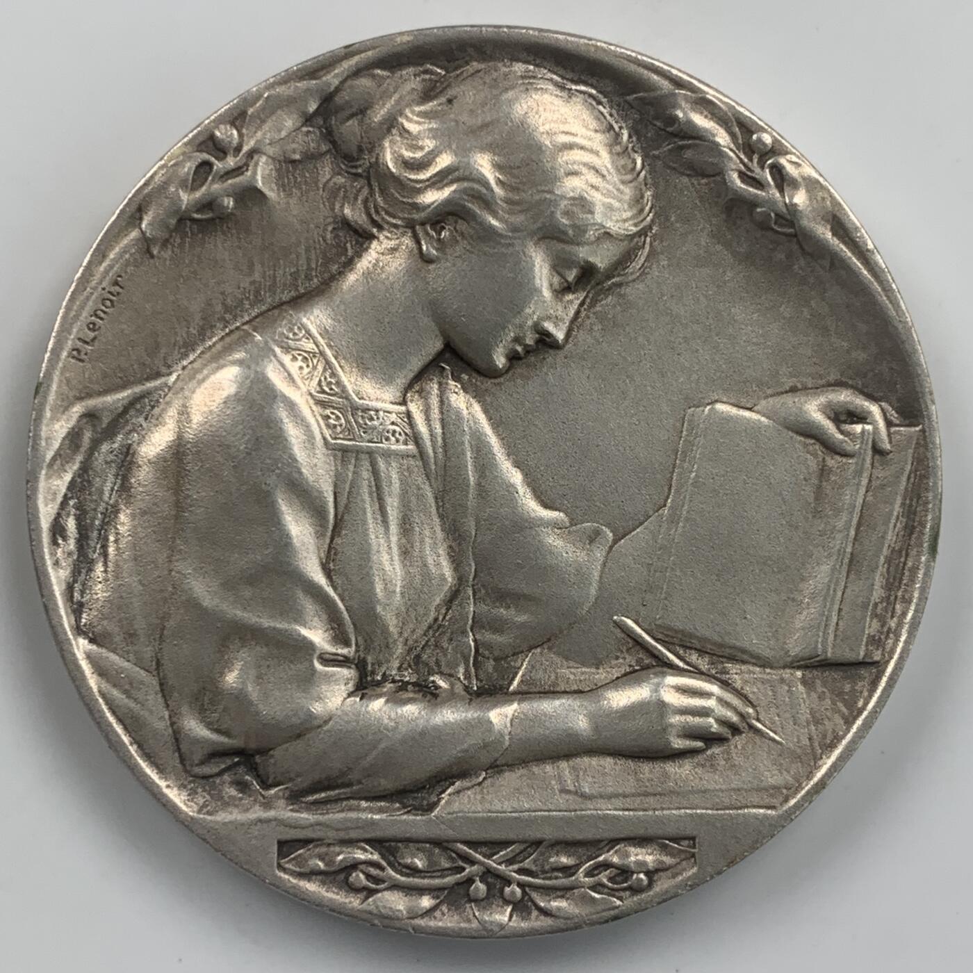 掌中浮雕-藏着的欧洲第042场 法国学习的少女镀银铜章， 41mm ,Lenoir雕刻