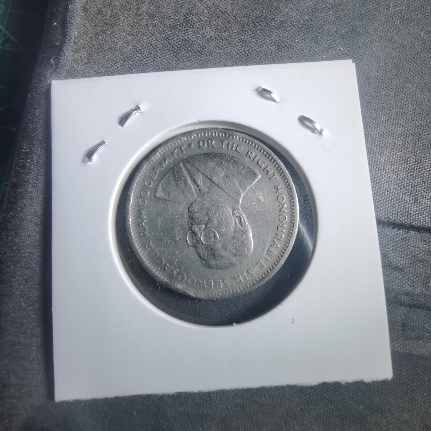 沼泽如烟--第904场 毛里求斯1994年1卢比