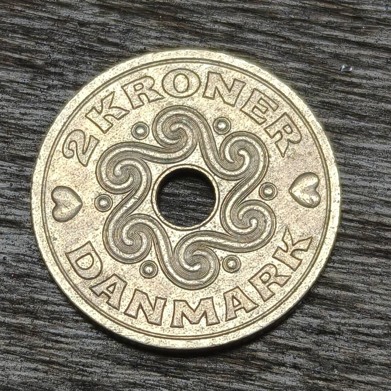 【铜匠收藏】★第132场★散币场，无佣金，30包邮。不满30元，支付5元运费。《接受代拍 代送NGC评级》 丹麦 1993年 2克朗 铜镍币 玛格丽特二世