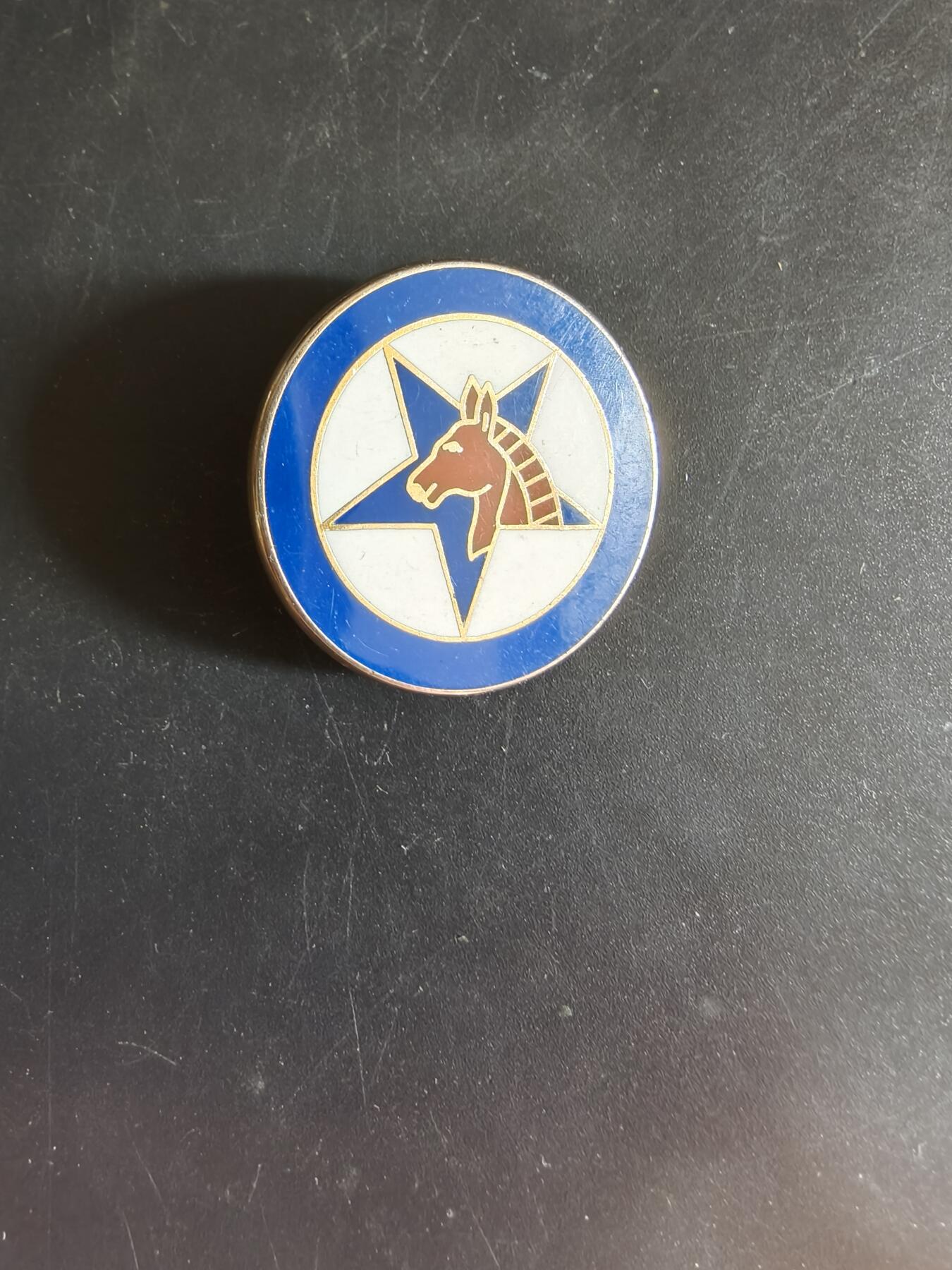 老王徽章第163期 13-15日三场连拍 16日统一发货  13、14日结束后可寄存 法国证章