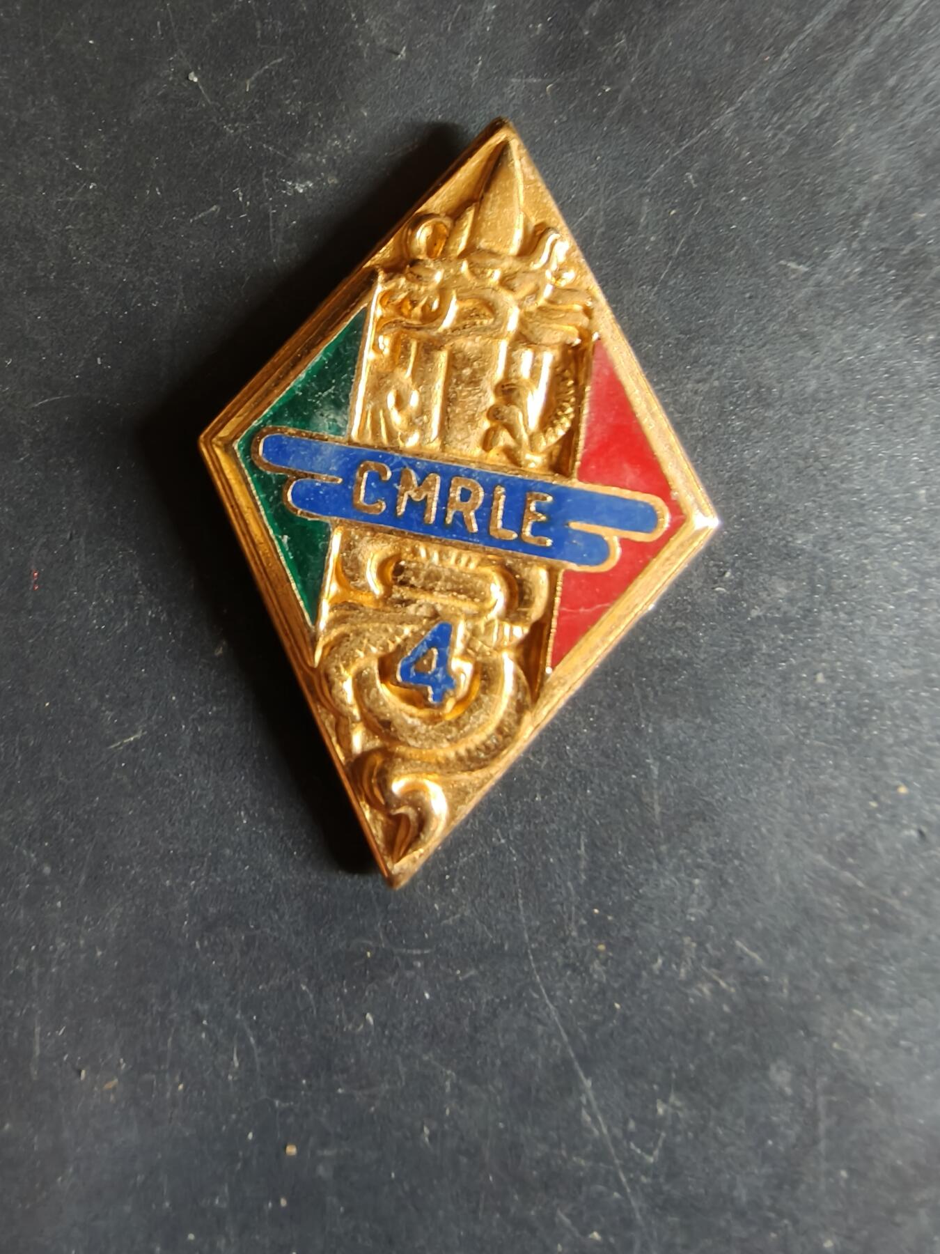 老王徽章第163期 13-15日三场连拍 16日统一发货  13、14日结束后可寄存 法国证章