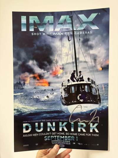 零元拍：《敦刻尔克》导演 诺兰 亲笔签名原版IMAX海报。尺寸A3。图5为装裱效果，拍品不含装裱。 - 零元拍：《敦刻尔克》导演 诺兰 亲笔签名原版IMAX海报。尺寸A3。图5为装裱效果，拍品不含装裱。