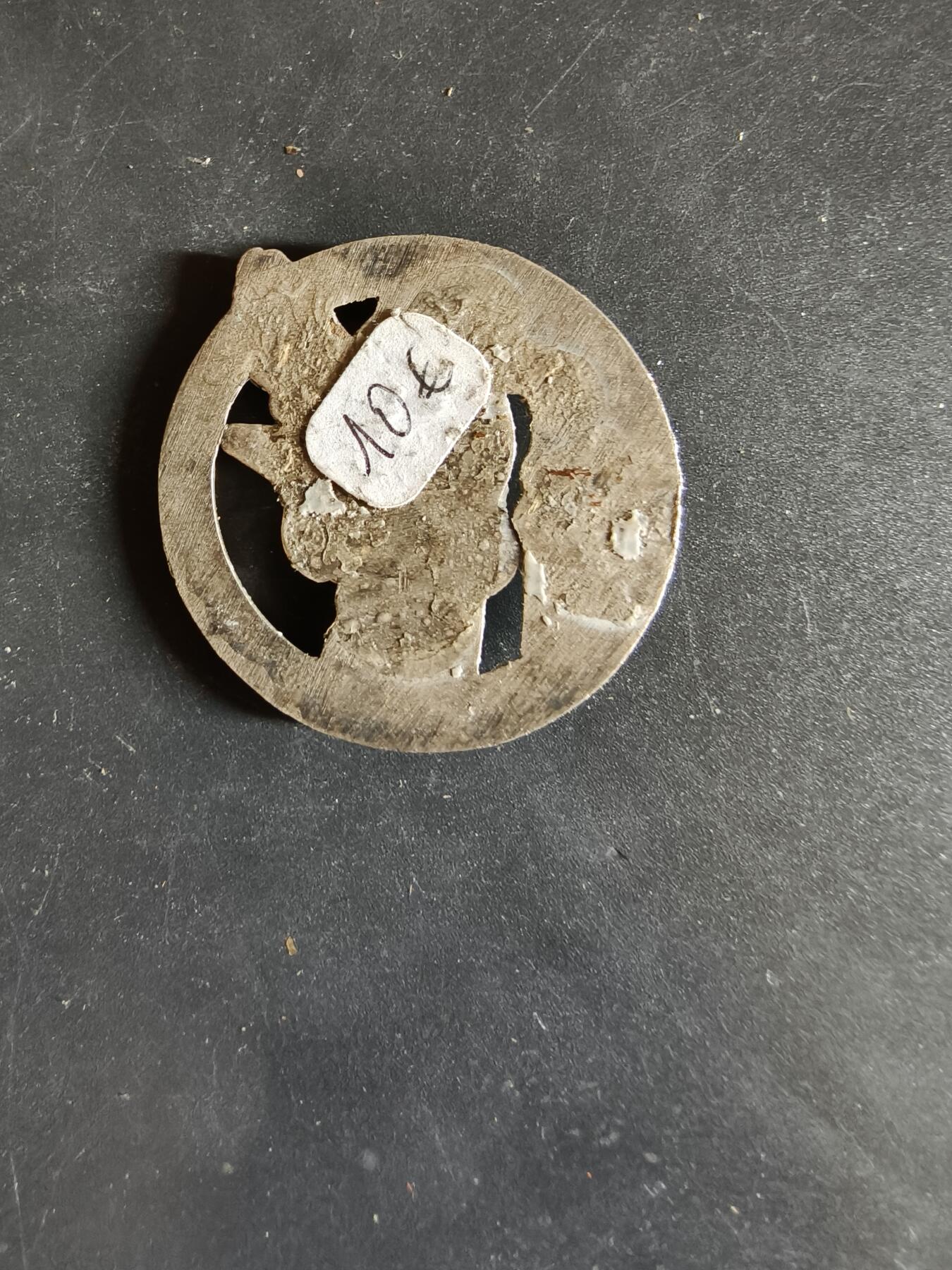 老王徽章第163期 13-15日三场连拍 16日统一发货  13、14日结束后可寄存 法国证章